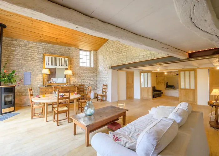 Ancien Chai Rethais Restaure En 2020 Feriehus *